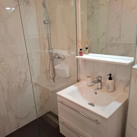 Apartma Franca Апартаменты Умаг