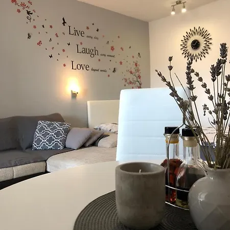 Apartma Franca *